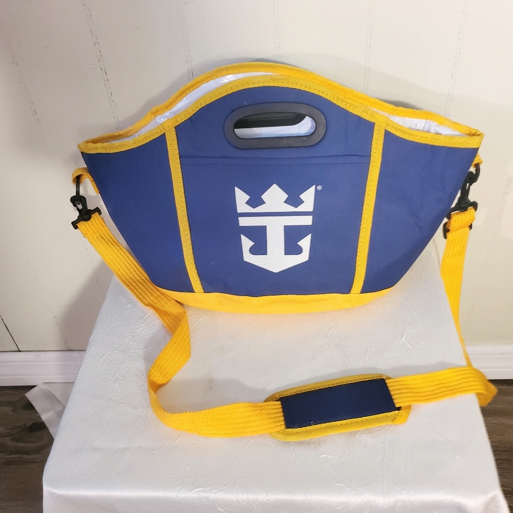 Royal Carribean Insulated Shoulder Beach Bag with bottle opener blue yellow